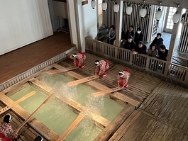湯もみショー①